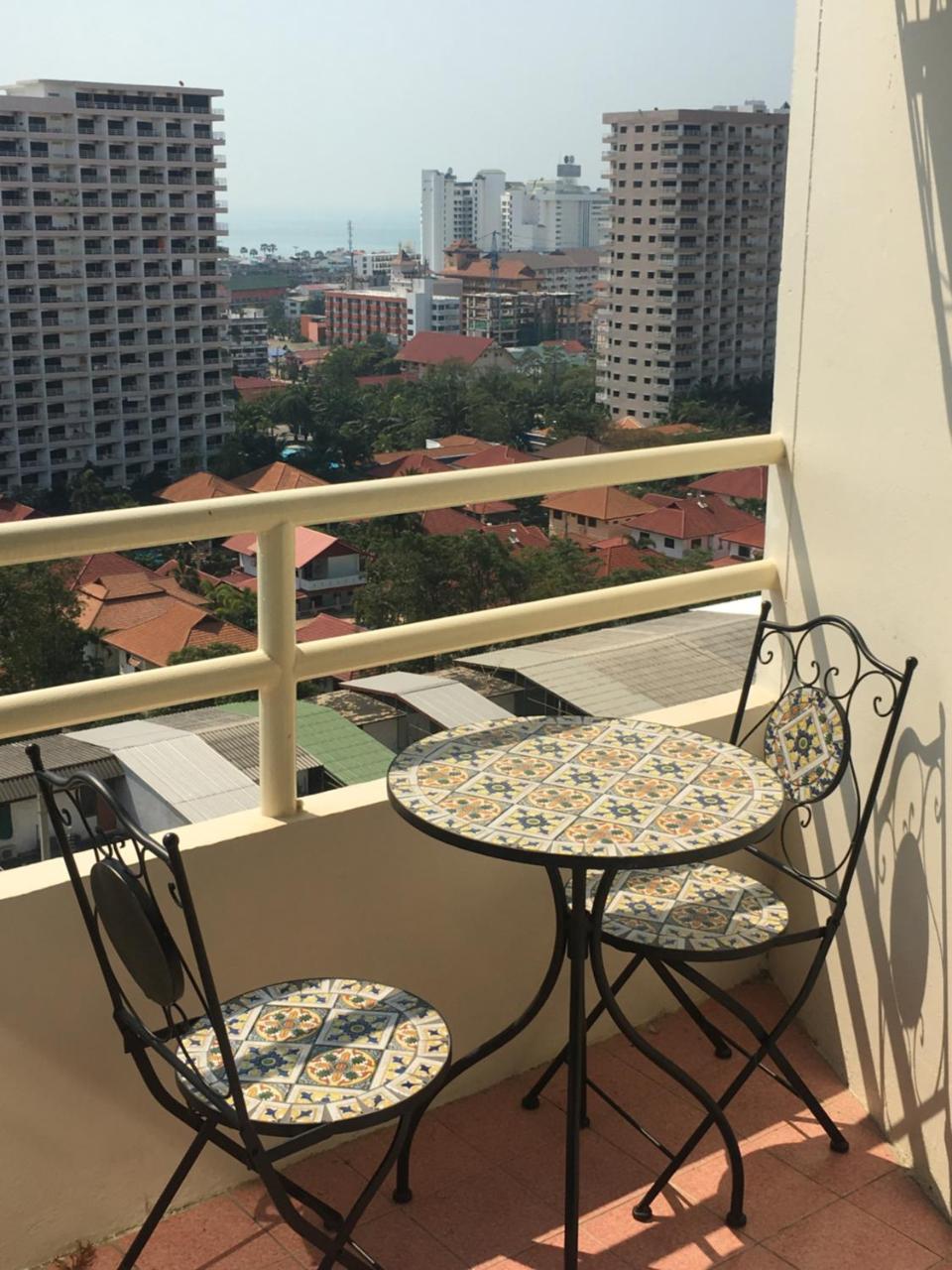 View Talay 1 Jomtien Apartment Pattaya Exterior photo